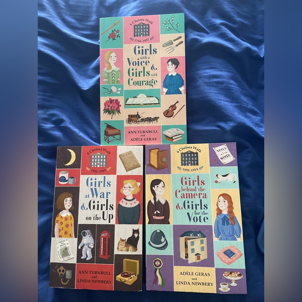 🐮Set of 3 young readers books🐮